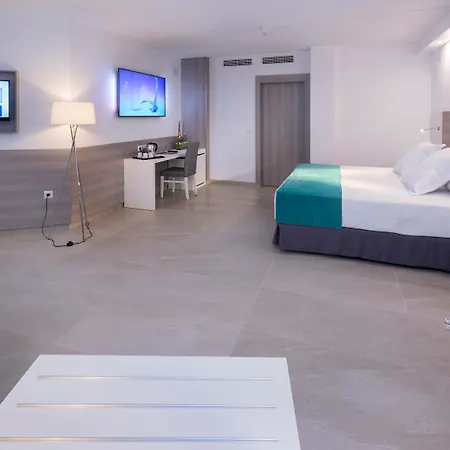 أوليمبوس بالاس 4* سالو